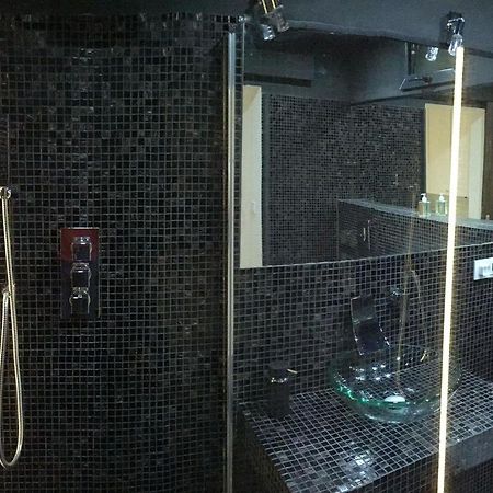 City Center Apartment With Gym & Spa บูดาเปสต์ ภายนอก รูปภาพ